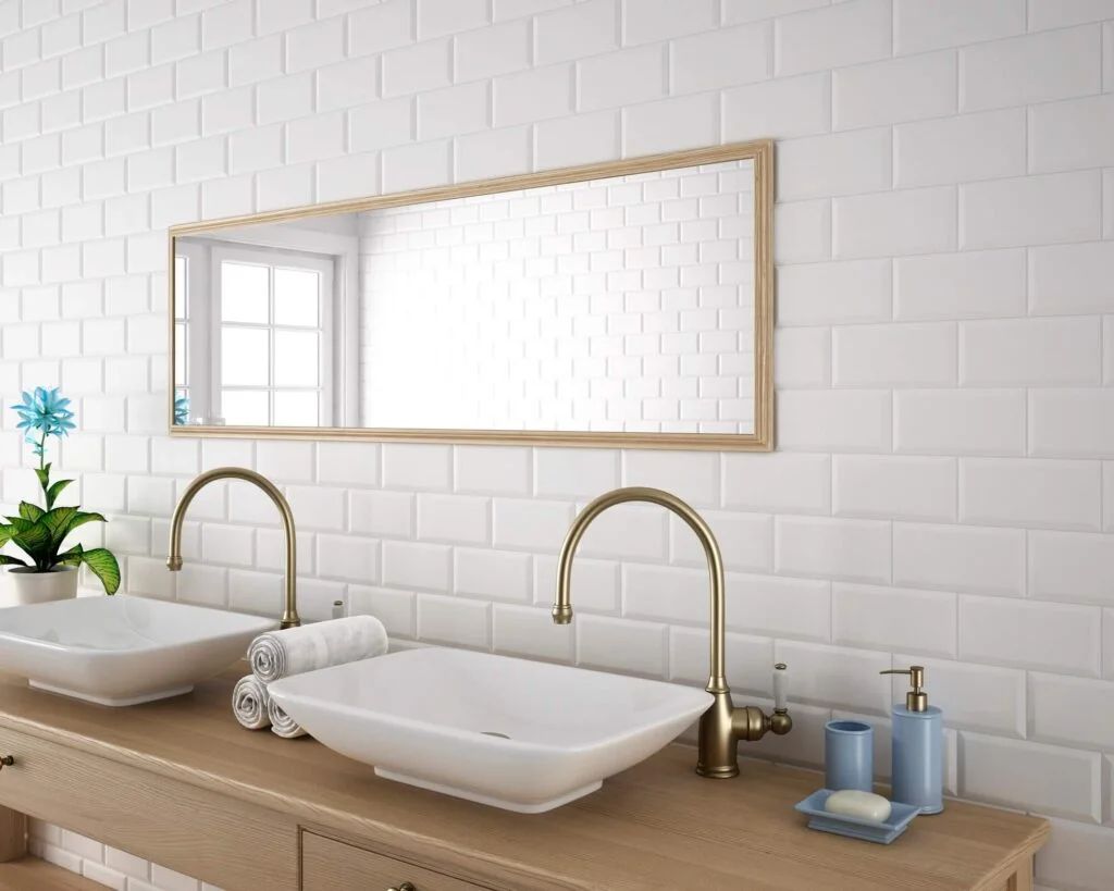 Branco Brilho Biselado 10x20 - Banheiros Revestimento Branco Brilho Biselado 10x20 - Emisan Azulejos